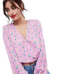ASOS Design Pink Floral Pleated Crop Top size 8